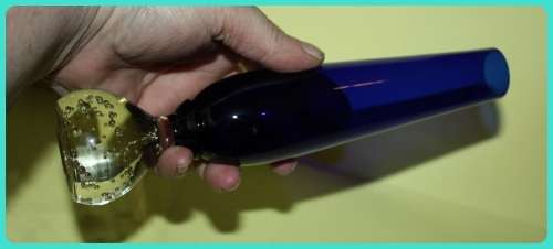 BLUE BUBBLE FOOT VASE