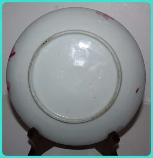 LOVELY ORIENTAL SAUCER WITH A GARDEN THEME