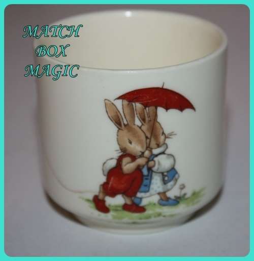 ROYAL DOULTON BUNNYKINS EGG CUP (D)