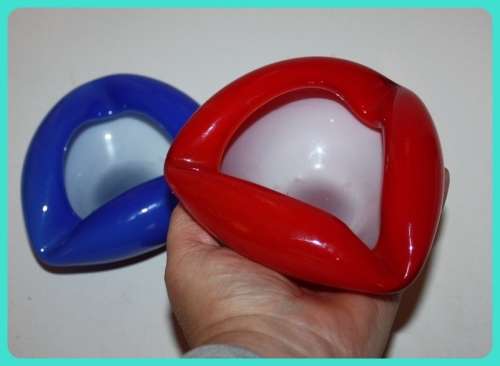 TWO HAND BLOWN GLASS ASHTRAYS MURANO STYLE BLUE WITH WHITE INLAY AND RED WITH WHITE INLAY