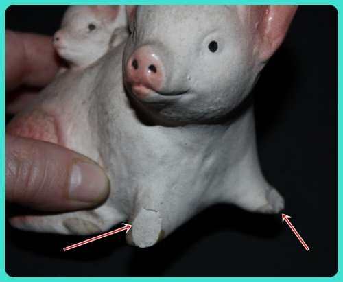 MOMMY AND BABY PIG ORNAMENT(D)