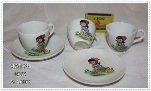 PART CHILDRENS TEA SET