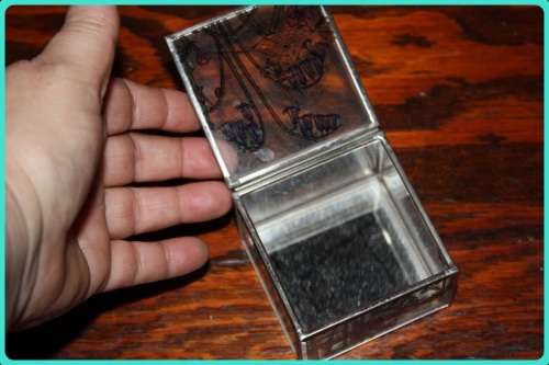 HINGED GLASS TRINKET BOX WITH MIRROR IN BOTTOM LOVELY FLORAL DESIGN WITH SPIDER WEB