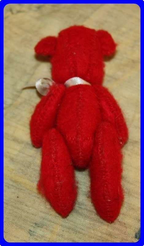 SMALL RED FELT VALENTINES TEDDY BEAR WITH ARTICULATED ARMS AND LEGS LOOKS HAND CRAFTED