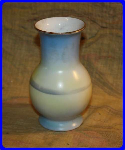 NORITAKE HAND PAINTED VASE JAPAN