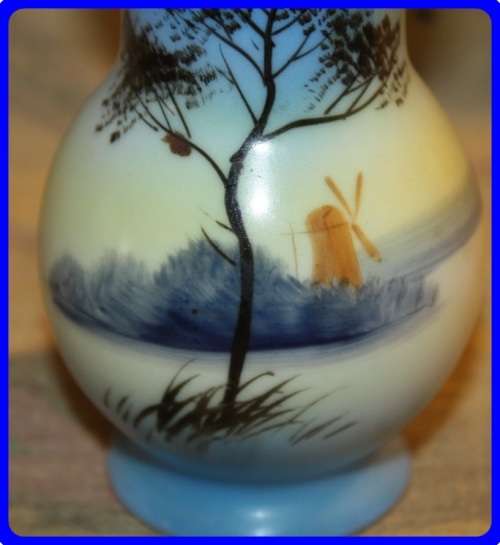 NORITAKE HAND PAINTED VASE JAPAN