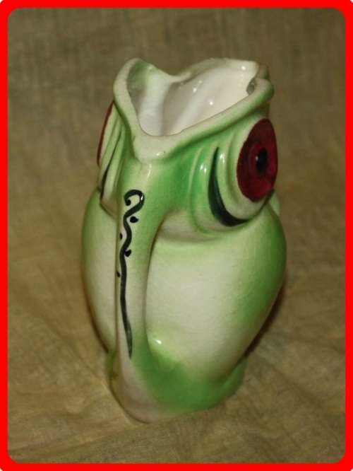 FANTASY BIRD MILK JUG