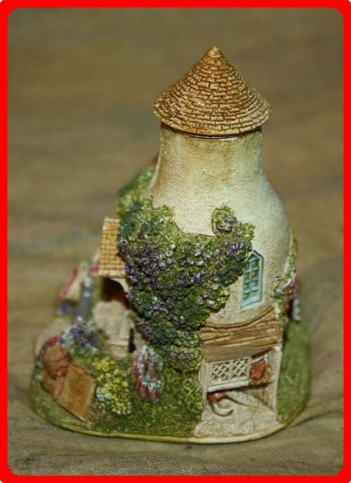 LILLIPUT LANE GOLD TOP 2002   (R)
