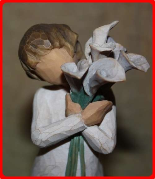 WILLOW TREE BEAUTIFUL WISHES FIGURINE  2010 BY SUSAN LORDI  STILL IN BOX