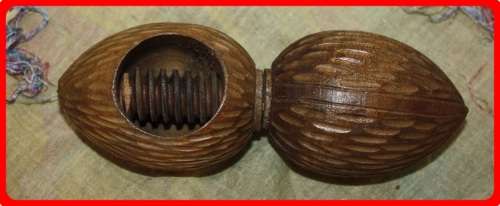 UNUSUAL WOODEN TWO NUT NUTCRACKER FUN AND FUNCTIONAL ITEM