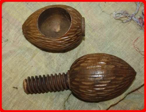 UNUSUAL WOODEN TWO NUT NUTCRACKER FUN AND FUNCTIONAL ITEM