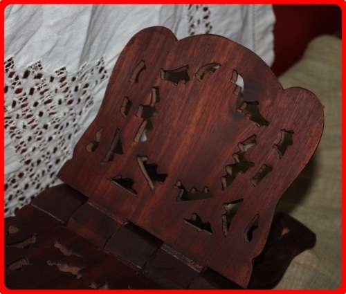 BEAUTIFUL HAND CARVED WOODEN FOLDING RELIGIOUS BOOK STAND HOLDER WITH INTRICATE CARVINGS