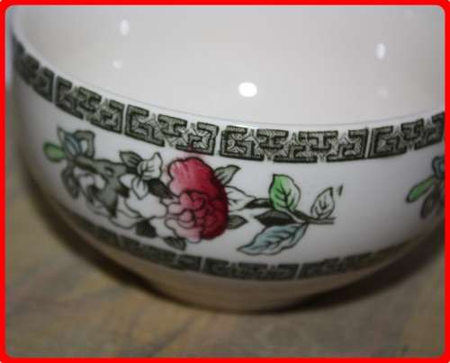 INDIAN TREE JOHNSON BROS ENGLAND SUGAR BOWL (D)