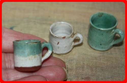 THREE MINIATURE TANKARDS HEIGHT OF TALLEST