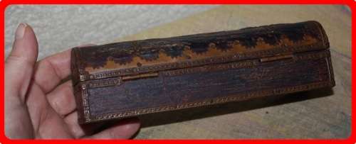 DECORATIVE WOODEN STORAGE BOX WITH HINGED LID INTRICATE METAL DETAIL