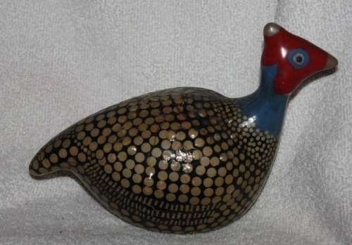 LOVELY HAND PAINTED  POTTERY GUINEA FOWL (R) PERFECT FOR A PATIO GARDEN
