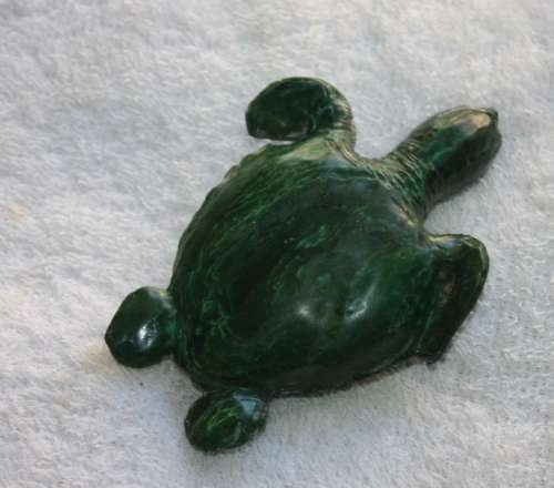 HAND CARVED STONE TURTLE  GREEN STONE MALACHITE