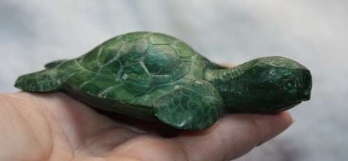 HAND CARVED STONE TURTLE  GREEN STONE MALACHITE