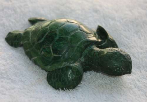 HAND CARVED STONE TURTLE  GREEN STONE MALACHITE