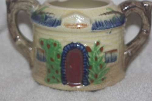 OLD COTTAGE SUGAR BOWL NO LID (D) PERFECT FOR A POT PLANT OR HERBS