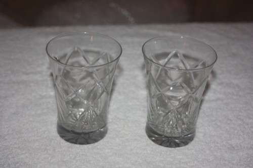 PAIR OF CUT CRYSTAL DRINKING GLASSES GOOD CONDITION