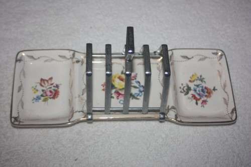 VINTAGE PRINCESS STYLECRAFT MIDWINTER PORCELAIN TOAST RACK LOVELY ITEM