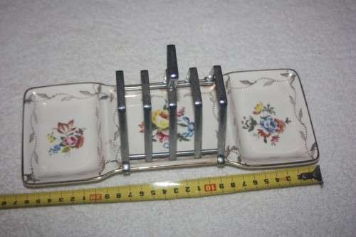VINTAGE PRINCESS STYLECRAFT MIDWINTER PORCELAIN TOAST RACK LOVELY ITEM