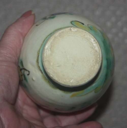 LOVELY HAND PAINTED POTTERY AMPHORA WITH DRAGON FLY MOTIF perfect for incense sticks