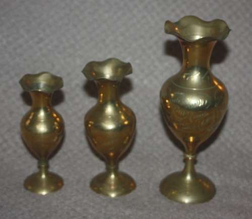 BEAUTIFUL TRIO OF BRASS VASES WITH FLUTED EDGE TAKE A LOOK