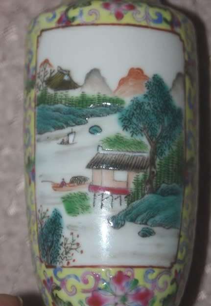 SMALL UNUSUAL ORIENTAL VASE WITH TWO GARDEN SCENES YELLOW BACKGROUND (D)
