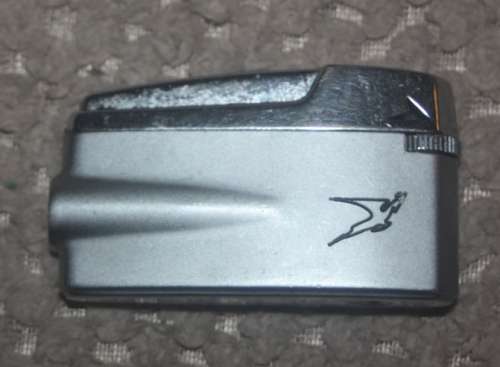 SAA RONSON LIGHTER WITH FLYING SPRINGBOK EMBLEM ON SIDE VINTAGE NICE COLLECTABLE