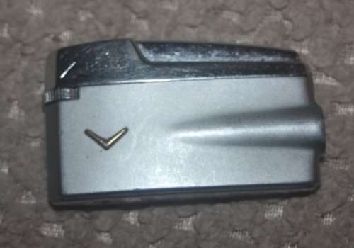 SAA RONSON LIGHTER WITH FLYING SPRINGBOK EMBLEM ON SIDE VINTAGE NICE COLLECTABLE