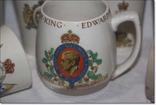 JOBLOT OF 8 ROYAL COMMEMORATIVE WARE CUPS VARIOUS YEARS AND MONARCHS  LOOK AT ALL PHOTOS