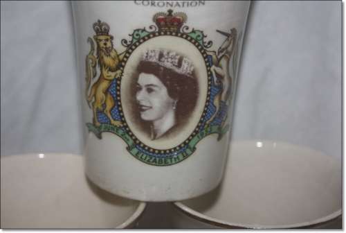 JOBLOT OF 8 ROYAL COMMEMORATIVE WARE CUPS VARIOUS YEARS AND MONARCHS  LOOK AT ALL PHOTOS