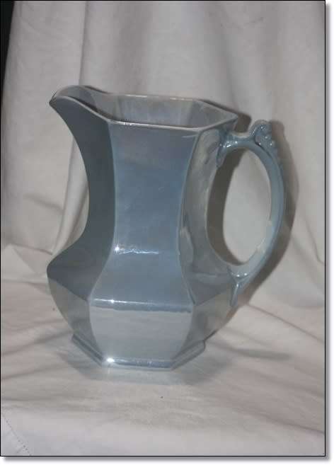 Beautiful Mayling England lustre glaze jug large