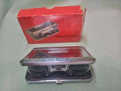 Folding opera glasses made in Japan vintage 1960s 25 x magnification