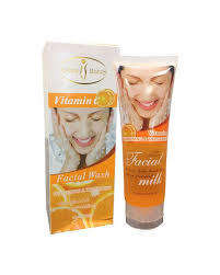 #1 Whitening Face Wash with Vitamin C,Vitamin A,Vitamin E, Arbutin and plant essence. 120g