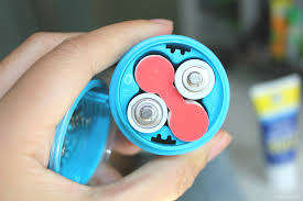 100% Original. Scholl velvet smooth electronic foot file with DIAMOND crystals.Feel smooth in 10min.