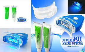 10 min fast result LED light teeth whitening bleaching dental kit with 2 gels and silicon set.