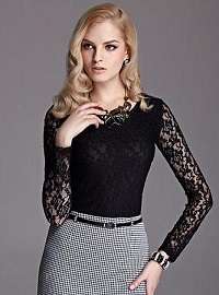 Designer Lace longsleeve top (exclusive)