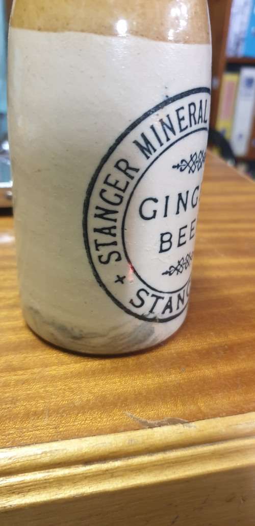 STANGER MINERAL WATER WORKS GINGER BEER BOTTLE VERY SCARCE