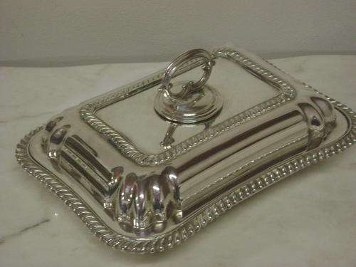 Lovely Silver Plated Serving Dish in very good condition!!!