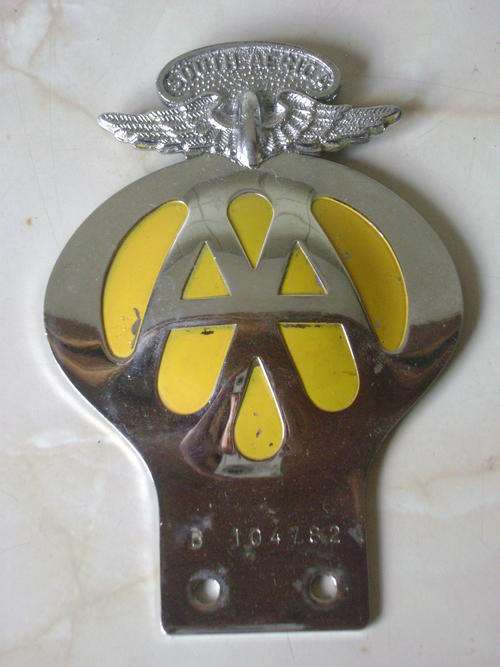 VINTAGE AA BADGE