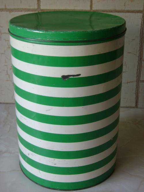 LARGE VINTAGE STRIPED GOODHOPE WARE BISCUIT/FLOUR TIN