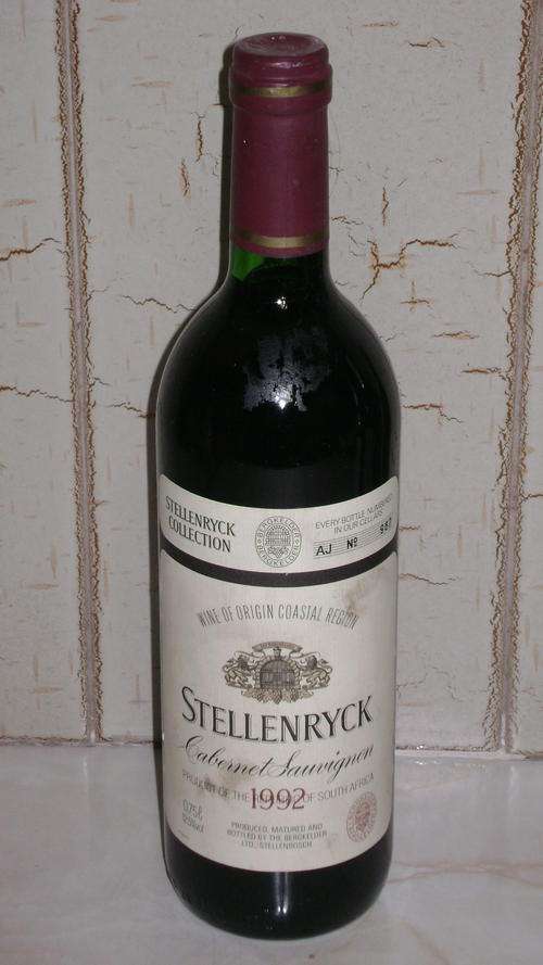 Stellenryck Cabernet Sauvignon 1992 bottle nr AJ 987
