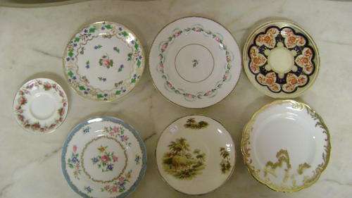 7 Plates with pretty designs for the wall plate collector