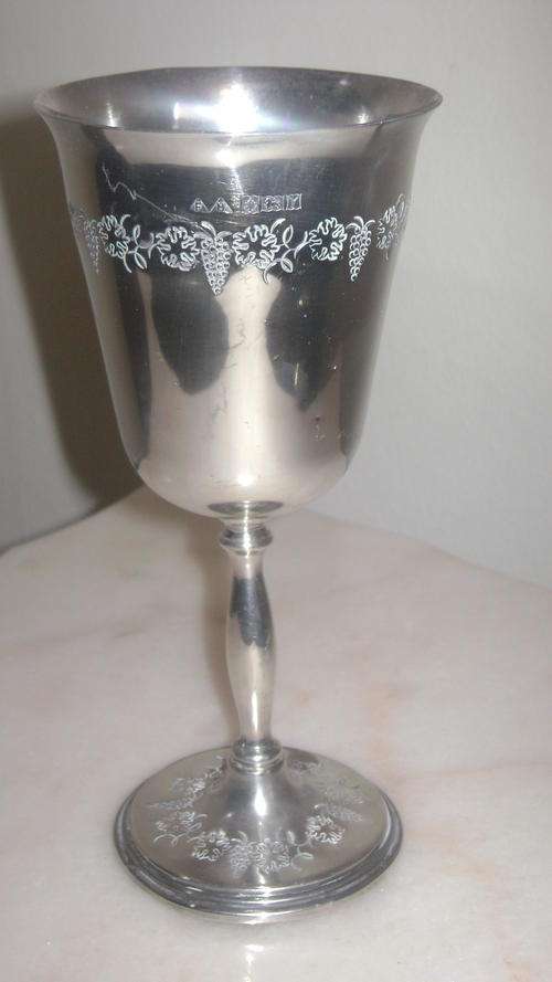 Silver Hallmarked wine goblet - Birmingham silver - 195 GRAMS !!