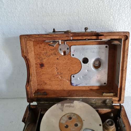 VINTAGE  PIGEON RACING CLOCK TIMER