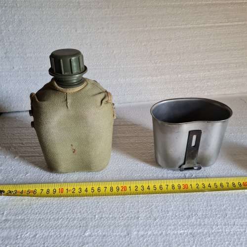 Old SANDF water bottle and tankard