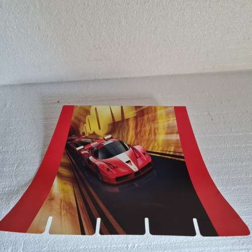 Unique and Rare Shell 2010 Ferrari display with Cars